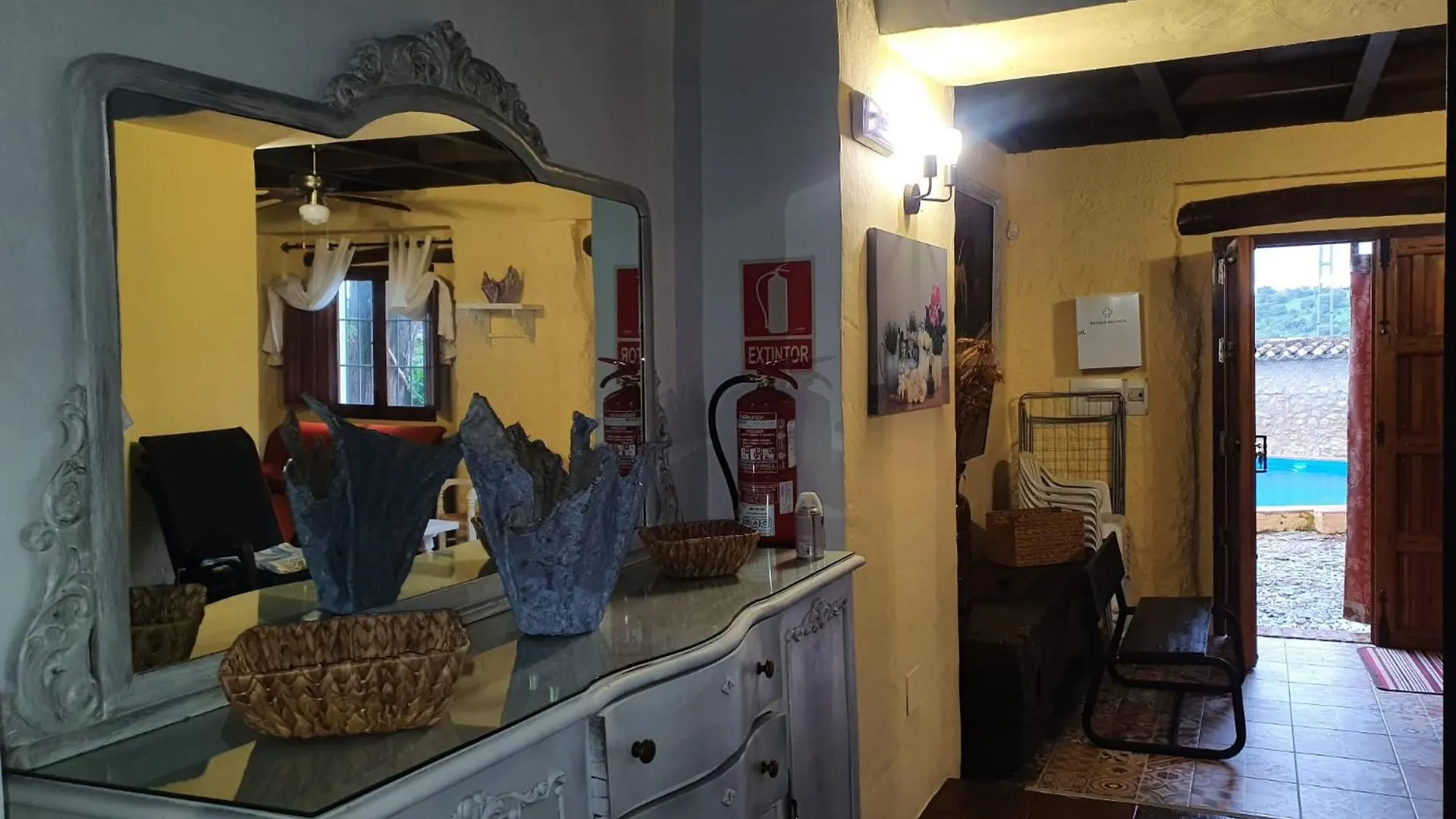 Cortijo Molino Los Justos Fuentes de Cesna Lejlighedshotel