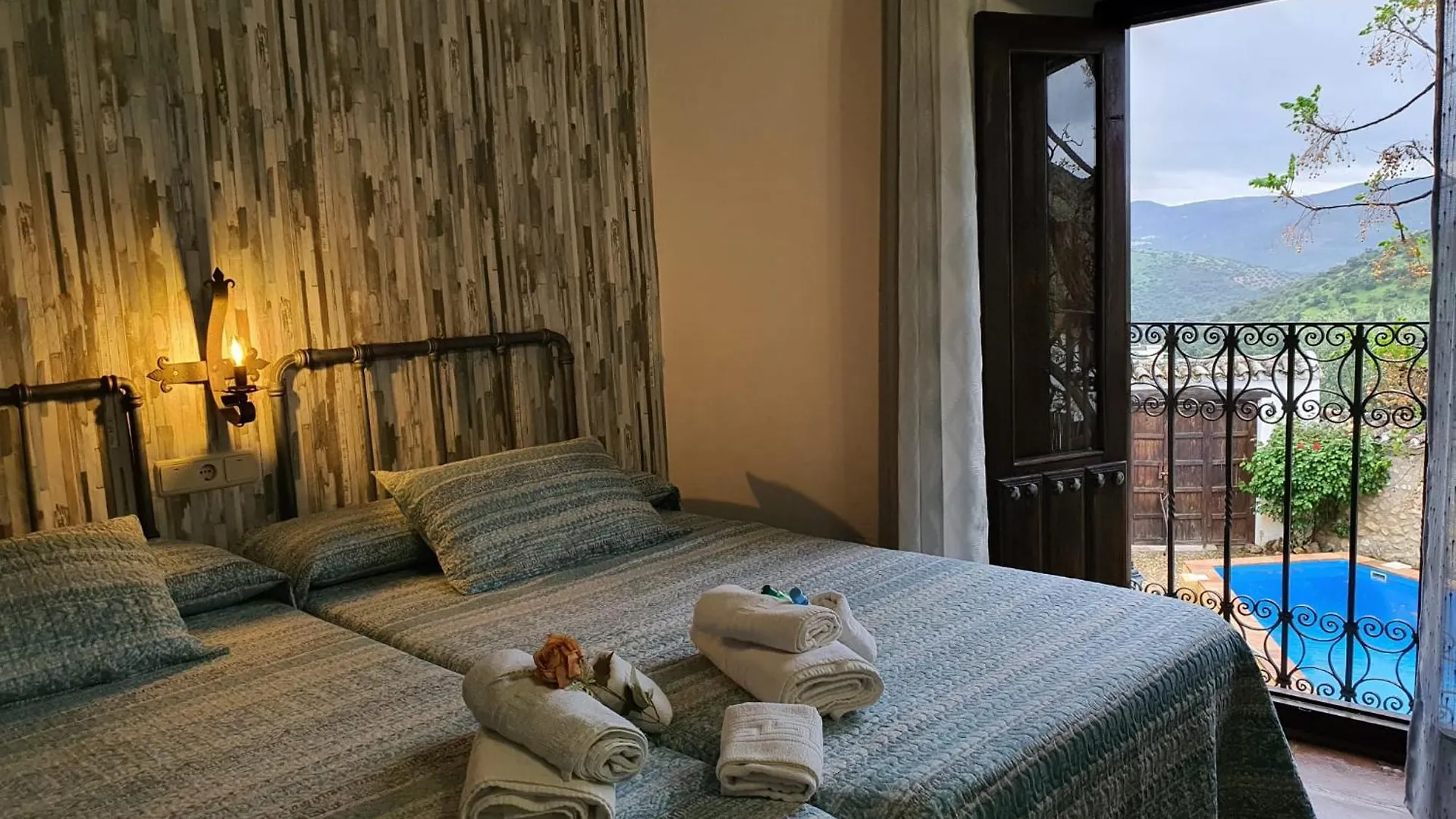 Aparthotel Cortijo Molino Los Justos Fuentes de Cesna